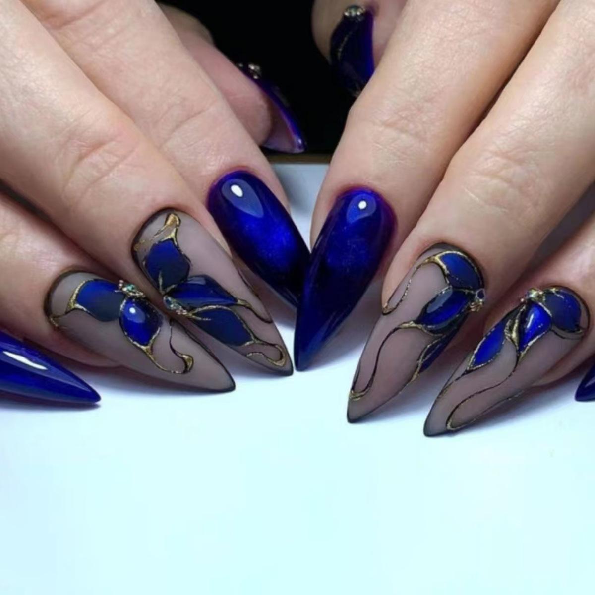 

Elegant Long Almond-Shaped False Nails in Cool Orchid with 3D Rhinestones - European and American Style