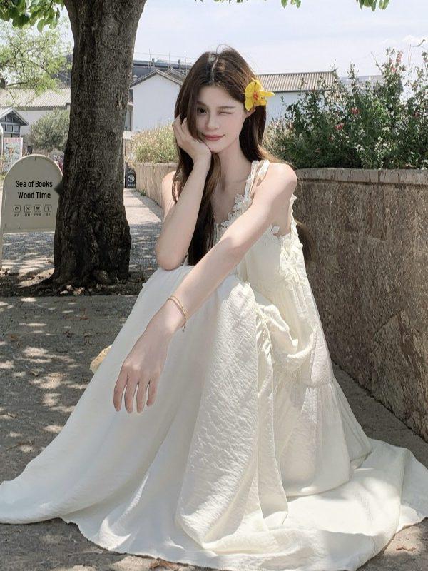 Spring 2026 French Holiday 3D Floral Tiered Camisole Dress for Women