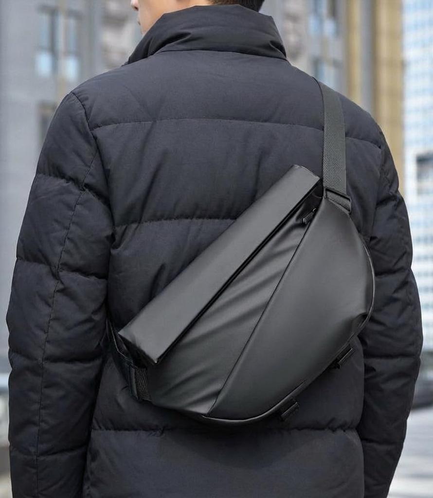 MALFY New Waist Bag with Reel Waterproof Large Multifunctional Crossbody Single Shoulder Waist Pouch Keychain, Zipper, Capacity, Bag, Bag, (Black)