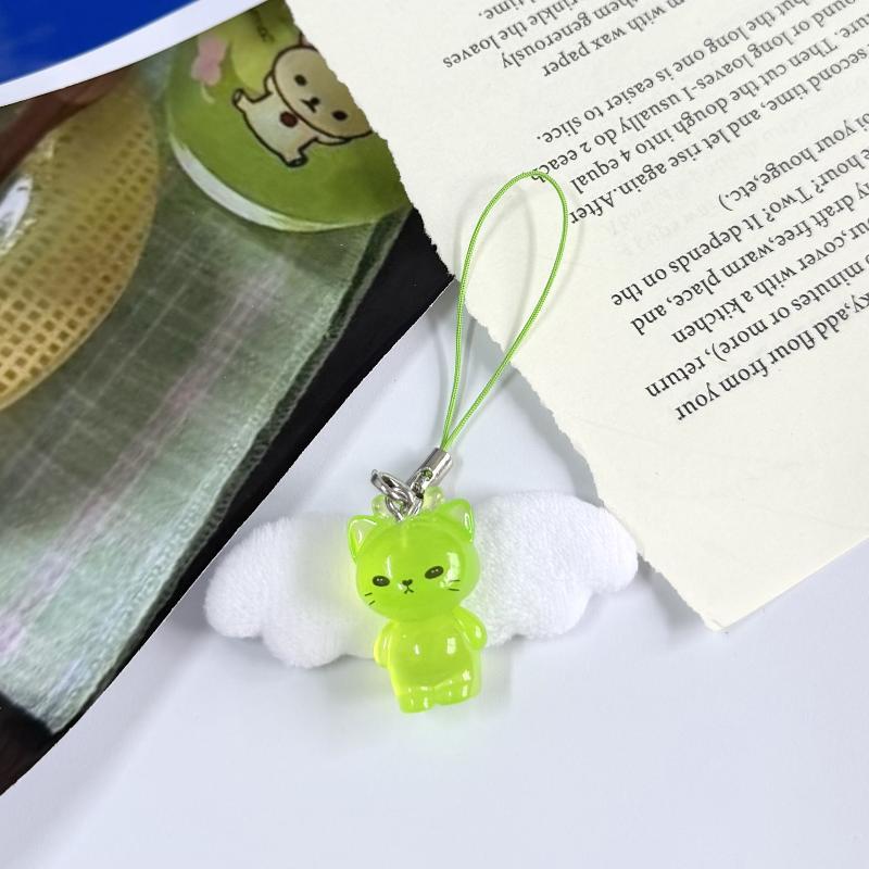 Cute Luminous Alien Cat Keychain Resin Mobile Phone Pendant Bag Charm Backpacks Purses Pendant Party Gift