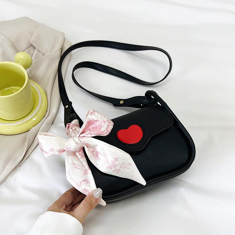 Stylish Pu Street Trend Shoulder Bag With Car Line Stitching Medium Size