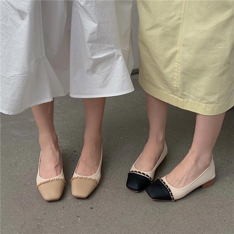 

Square head soft leather flat bottom chain single shoes comfortable grandma shoes women s shoes 35 чорний