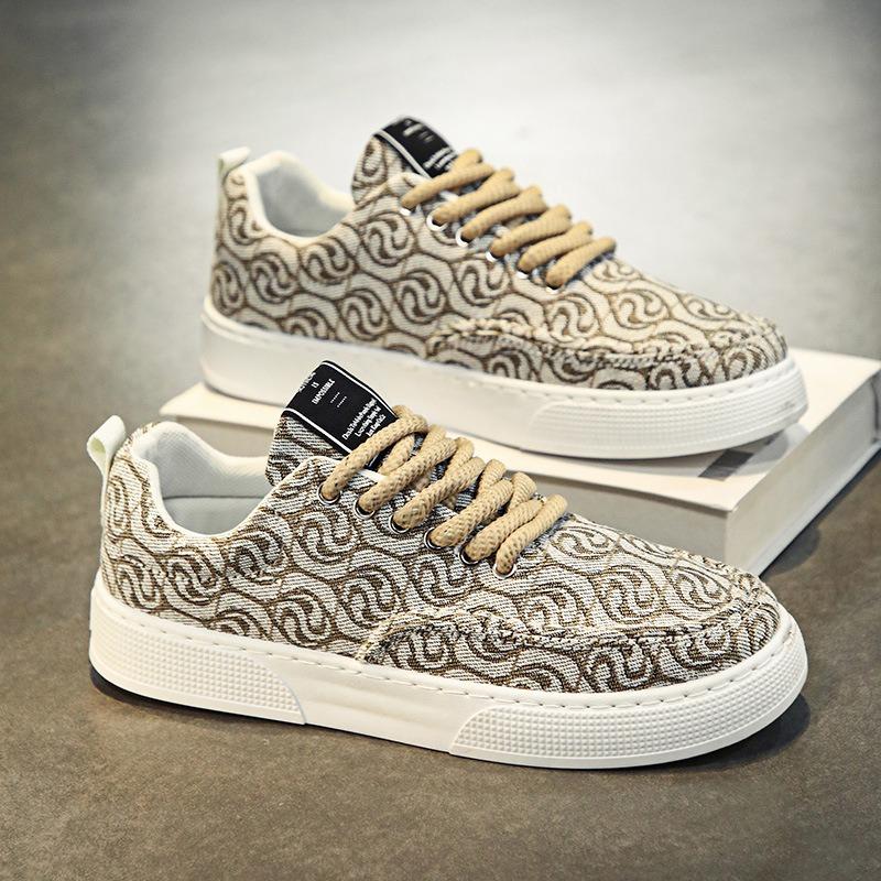 Summer new low-top canvas shoes breathable, non-slip and wear-resistant men's shoes board shoes