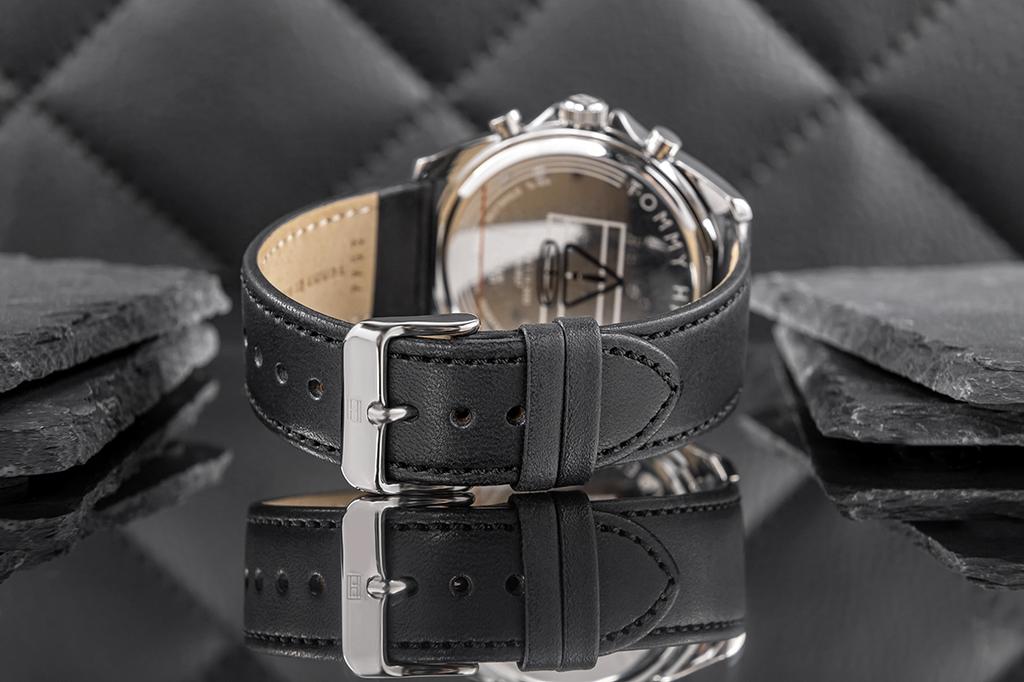 Pánské hodinky Tommy Hilfiger Baker Open Heart 1710644 + KRABIČKA