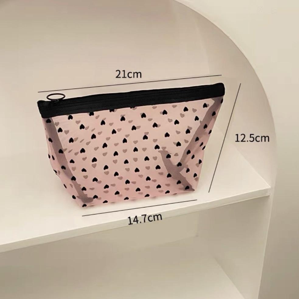 Ins Mesh Makeup Bag, Heart-shaped Storage Bag, Large Capacity, Toiletry Bag, Portable Cosmetics Storage Bag, Lightweight Design