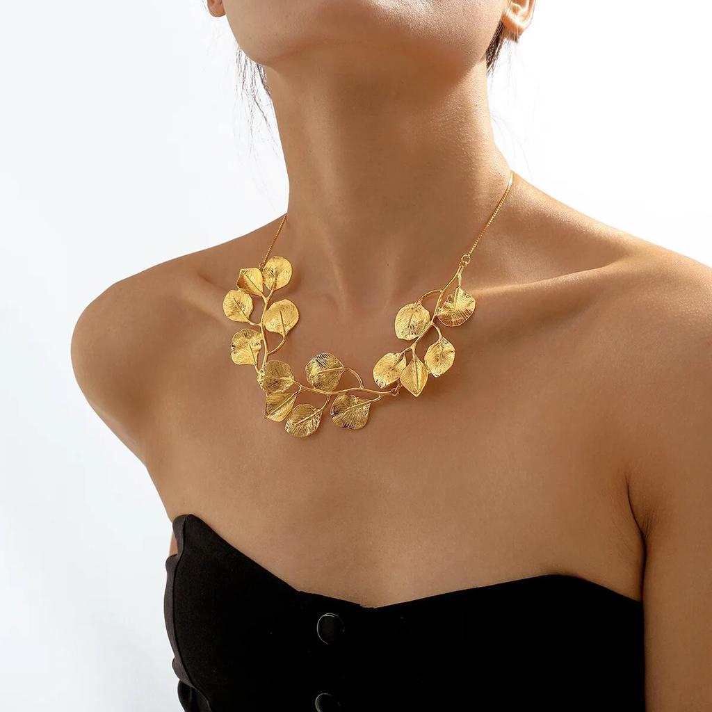 Ingemark Exaggerated Leaf Pendant Choker Necklace for Women Vintage Adjustable Box Chain Collares Grunge Jewelry Steampunk Men