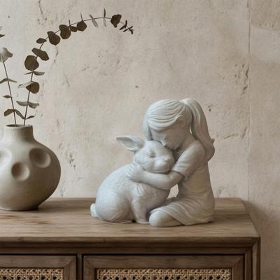 Pige og Kanin Figur, 3D Printet Pige Omfavner Kanin Statue, Lille Sød Dyrepynt til Stue, Skrivebord, Skab Indretning