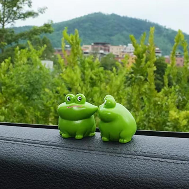 Lot de 2 accessoires de décoration intérieure pour voiture, représentant un chat et un lapin, avec des motifs créatifs et adorables.