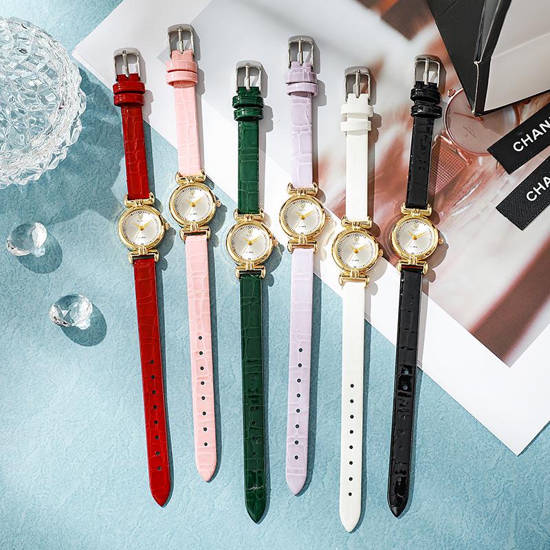 Retro-Style Lightweight Ladies' Small Dial Quartz Wristwatch with PU Band