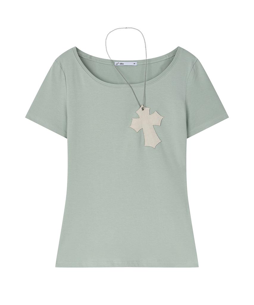 ILLIO Green Croc Cross Necklace T-Shirt
