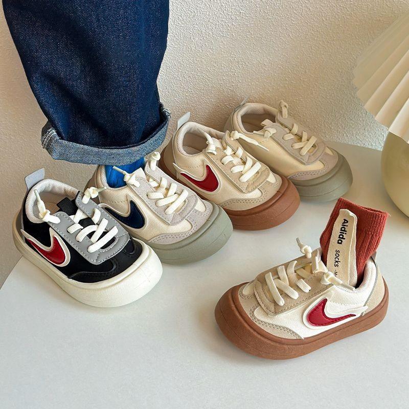 Children's Canvas Shoes Spring and Autumn Children's Soft-soled Sports Shoes Korean Version Kindergarten Baby Indoor Shoes Versatile Fashion