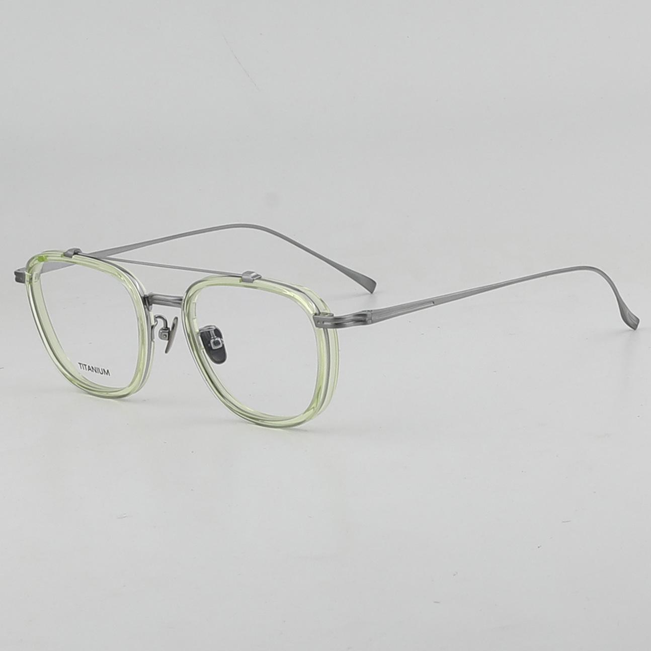 Japanese Retro Pure Titanium Eyeglasses Frame – Fashionable and High-Quality.