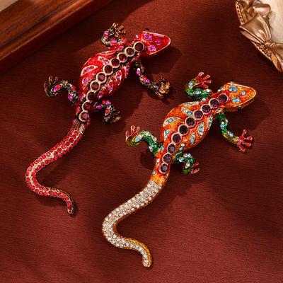 Vintage Glazed Chameleon Brooch Medieval Vintage High Sense Light Luxury Brooch with Diamonds Lizard Pin