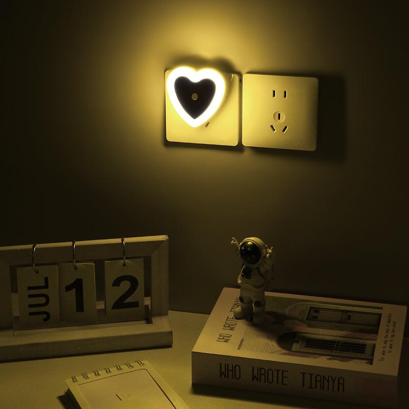 4pcs LED Night Lights Plug in Smart Cute Nightlight Heart Shaped for Bedroom, Bathroom, Kids Room, Nursery, Hallway