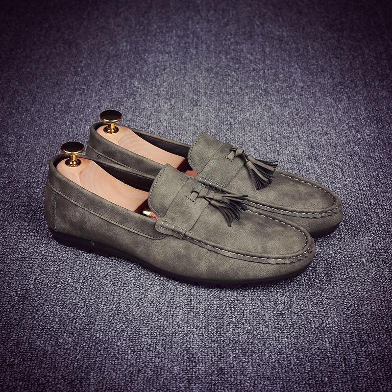 Lightweight Fashion Men Loafers Spring Tassel Trend Male Leather Casual Shoes Wild Casual Breathable Men Casual Flat Shoes