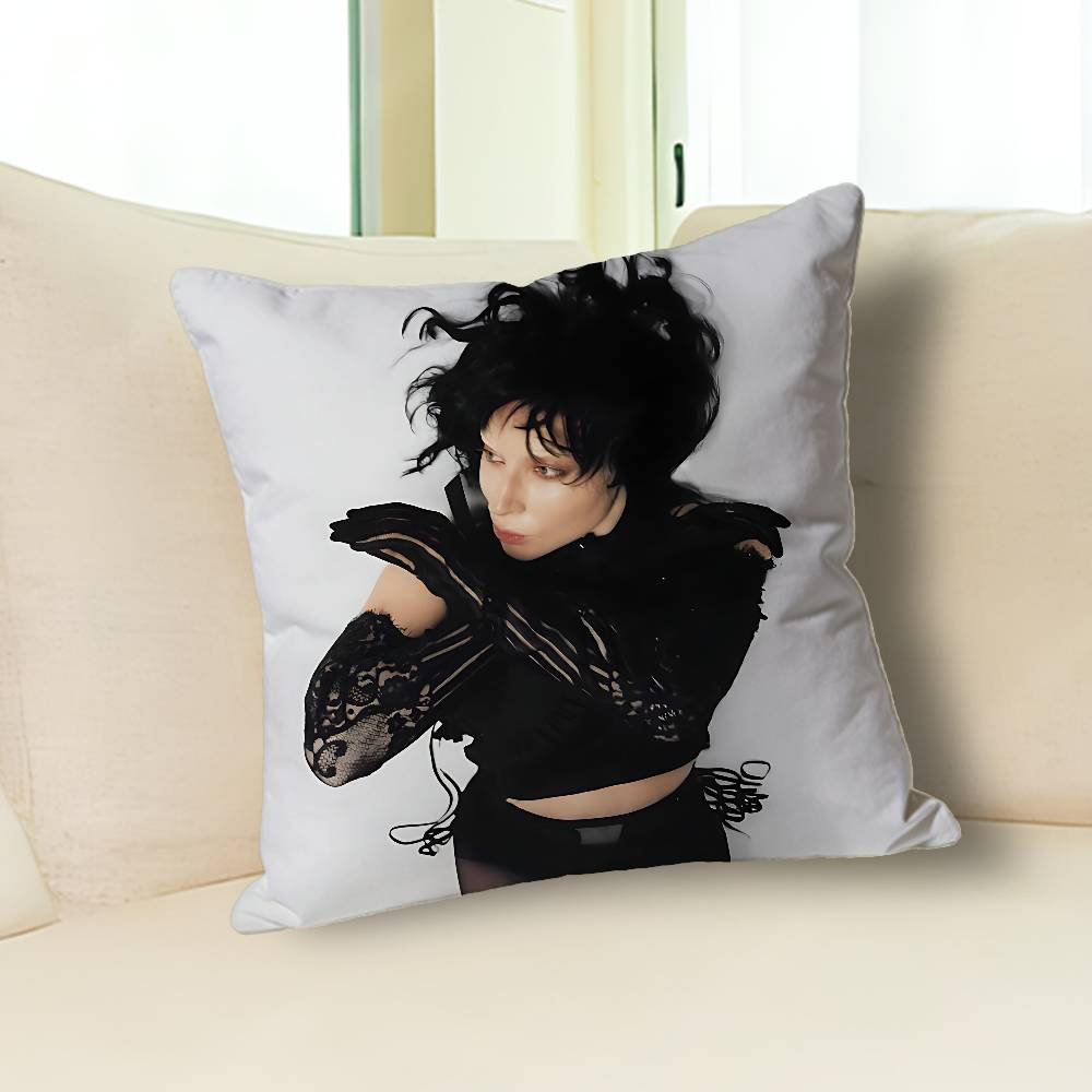 Sängerin L-Lady Gaga Mayhem Anime Berühmtheit Merchandise All-Match Bedruckter Kissenbezug Sofa Auto Büro Raum Dekoration Schutz