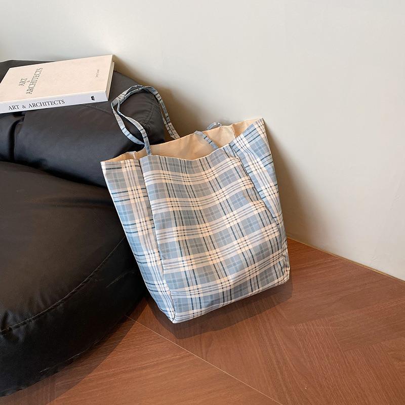 New plaid fresh and lightweight shoulder armpit bag large-capacity tote bag lazy literary and casual handbag