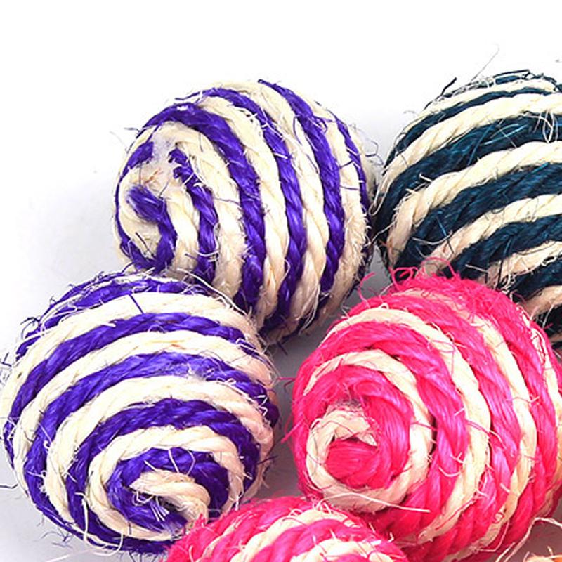 5PCS Pet Sisal Toy Playing Double Color Ball Scratch Catcher Fun Cats Toy