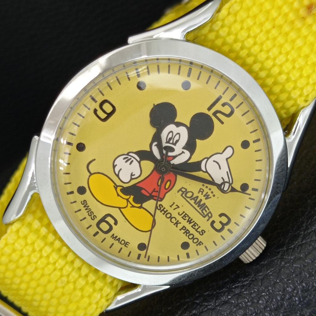 

HAND-WINDING VINTAGE SWISS MENS REFURBISHED YELLOW COLOR DIAL WATCH a707230-1