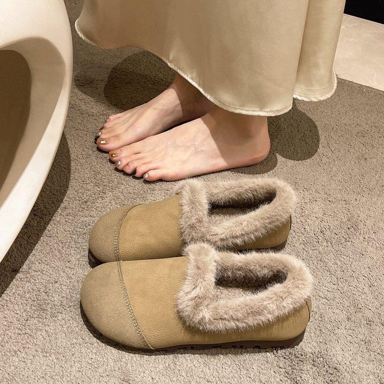 [Youshilai] Elegant Retro Shallow Loafers Women's Winter 2025 New Soft-soled Plush Casual Cotton Shoes