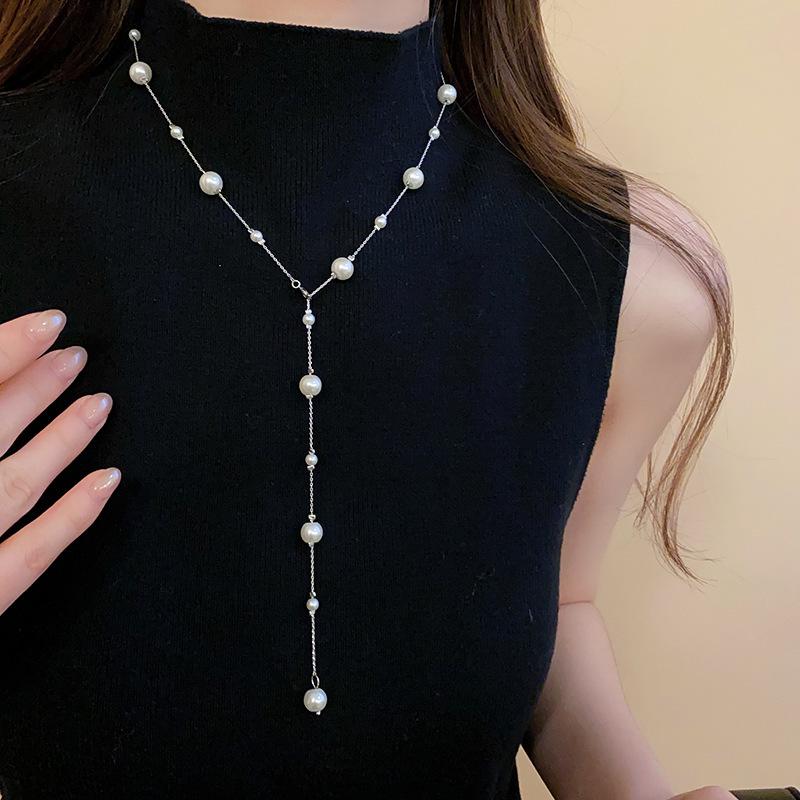 Exquisite Pearl Double-Layered Clavicle Necklace: French Elegance & Light Luxury Design