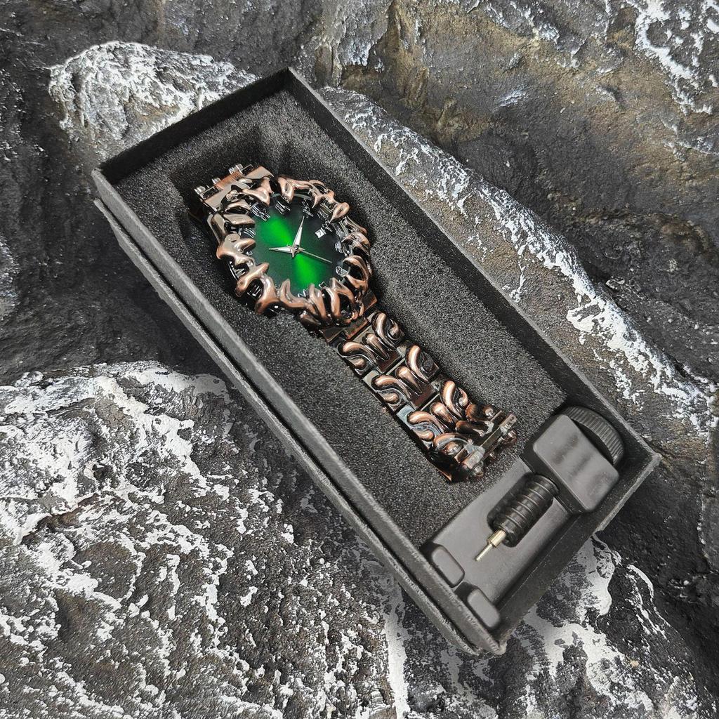 Millennium Y2K Alien Claw Alabaster Waterproof Quartz Wristwatch, European & American Style