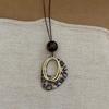 Retro Leopard Print Geometric Necklace: Chic & Unique Clavicle Chain for Women