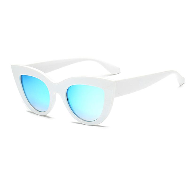New Retro Cat-eye Sunglasses For Women Face-shaping Versatile Sunglasses Fashionable And Trendy Sunglasses 12121