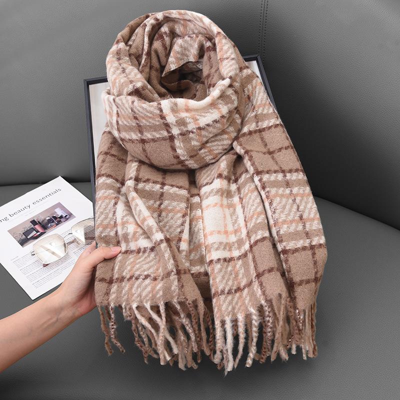 2025 new plaid scarf imitation cashmere fringed shawl autumn and winter couple atmosphere warm and thickened scarf