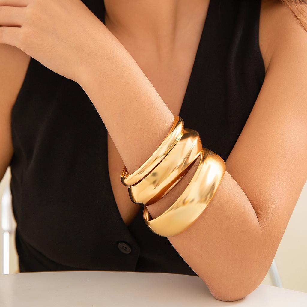 Jewelry Fashion Exaggerated Metal Arc Plain Ring Bracelet Bracelet Wide Face Multi-Layer Simple Bracelet