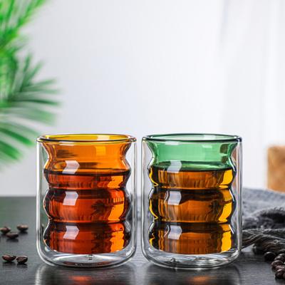 Tazza da caffè in vetro colorato con filo da 200 ml a doppia parete isolata Tazza da vino whisky in vendita