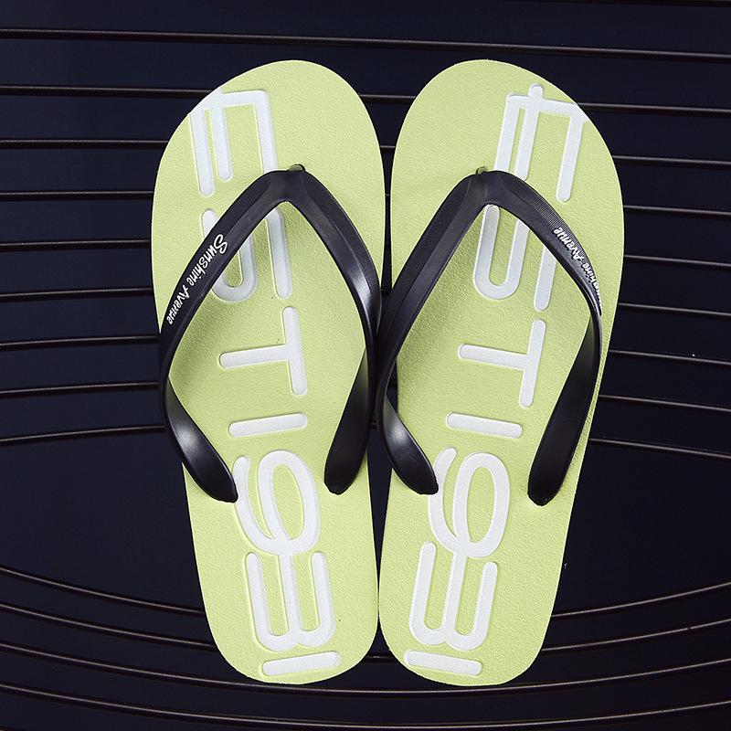 Z Summer Korean-Style Men's Non-Slip Flip Flops: Trendy Outdoor Beach Sandals