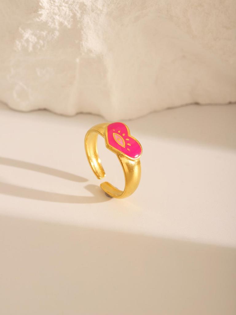 Gold-Plated Stainless Steel Flower Ring for Women - Non-Fading, Light Luxury, Exclusively Designed.