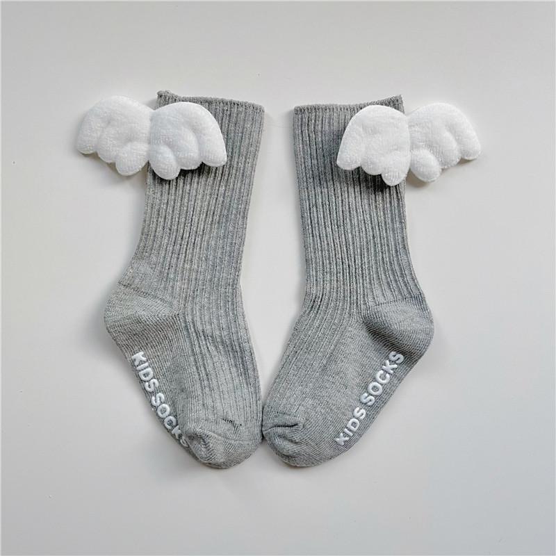 Calcetines de Bebé Niños Niñas con Alas de Ángel Algodón Cortos para el Suelo Niños Lindos Color Caramelo Antideslizantes Pequeños Calcetines para Recién Nacidos Para 0-3 Años 0-1Years(S) gris claro