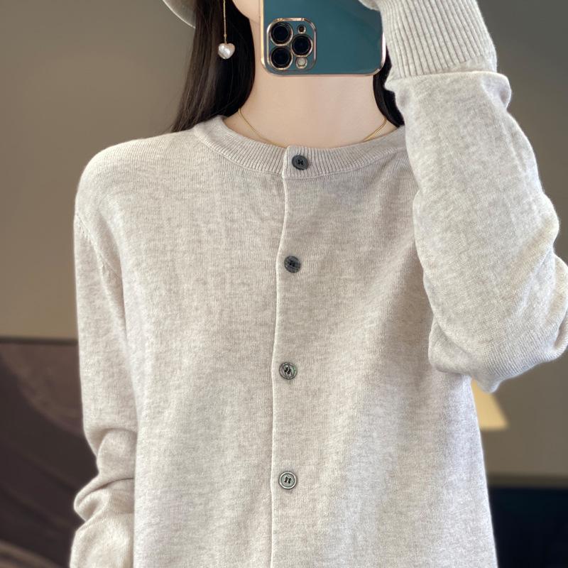 Spring and Autumn Women's Cardigan Solid Color Round Neck Single-breasted Knitted Bottoming Women's Sweater Jacket