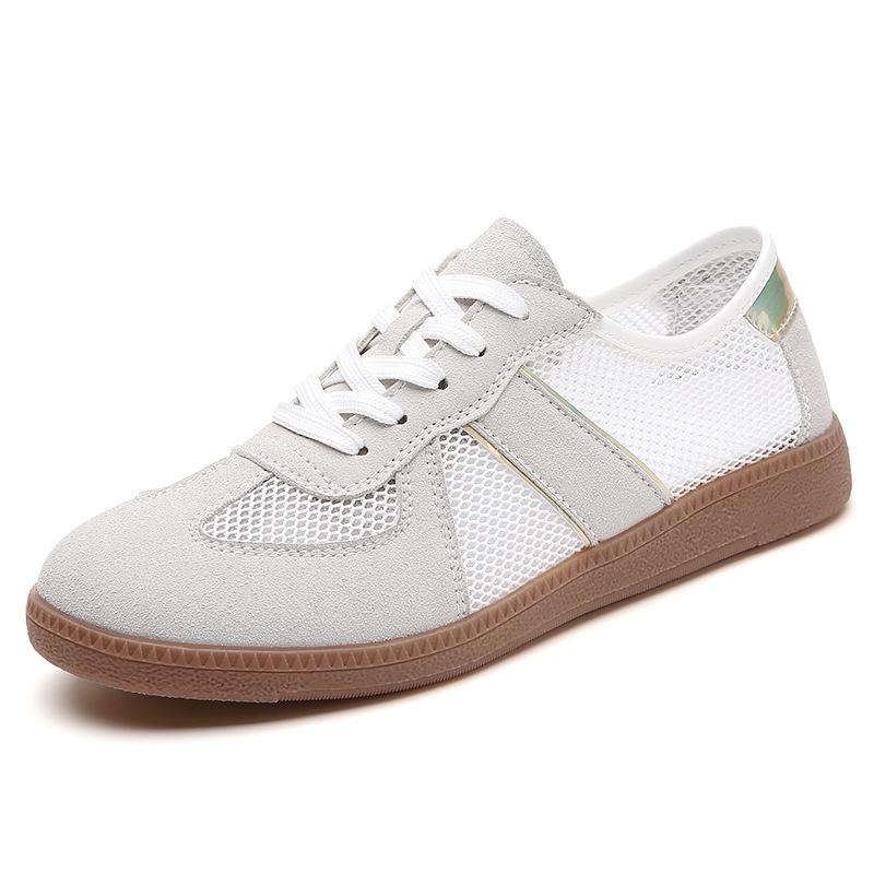 

Новые летние корейские полые кроссовки для немецких тренировок на плоской подошве, студенческие сетчатые спортивные туфли, женские повседневные туфли с цветными блоками 43