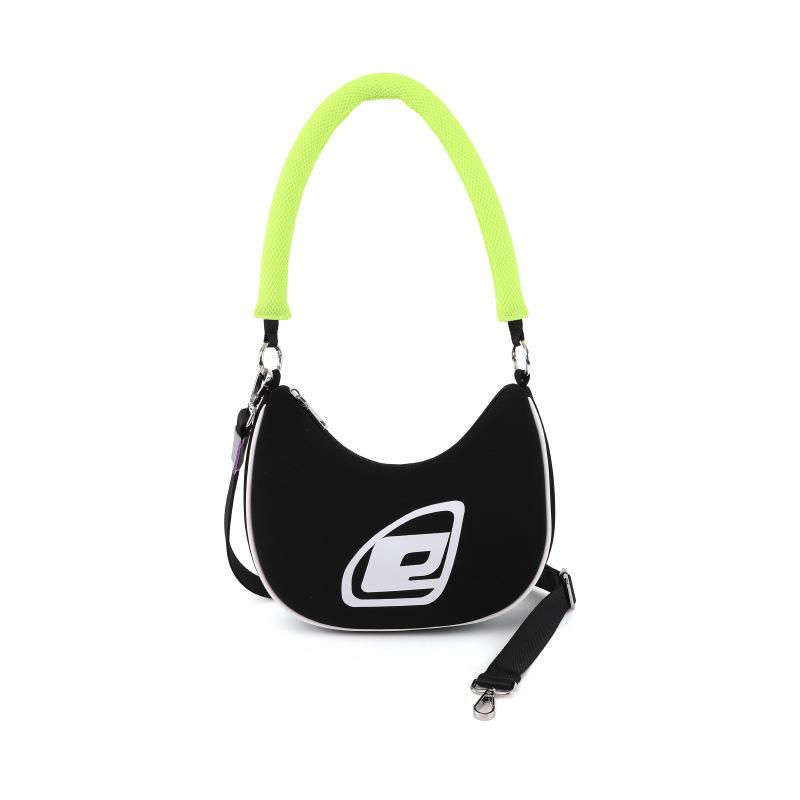 

2025 autumn and winter new bag Korean version armpit bag high-end commuter handbag single shoulder women s bag sale portable чёрный