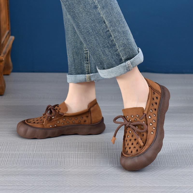 The first layer of cowhide retro hole shoes women's spring and summer new hollow breathable leather casual soft-soled sandals