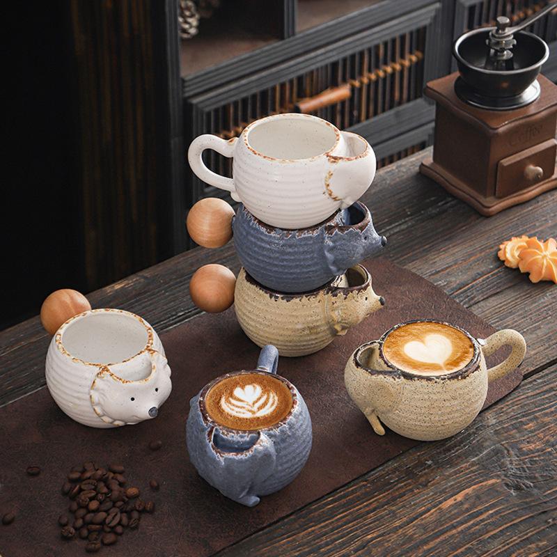 Cartoon Animal Hedgehog Ceramic Mug Kettle-shaped Rough Pottery Handle Coffee Cup Retro Home Animal Mug Home Decoration 280ML