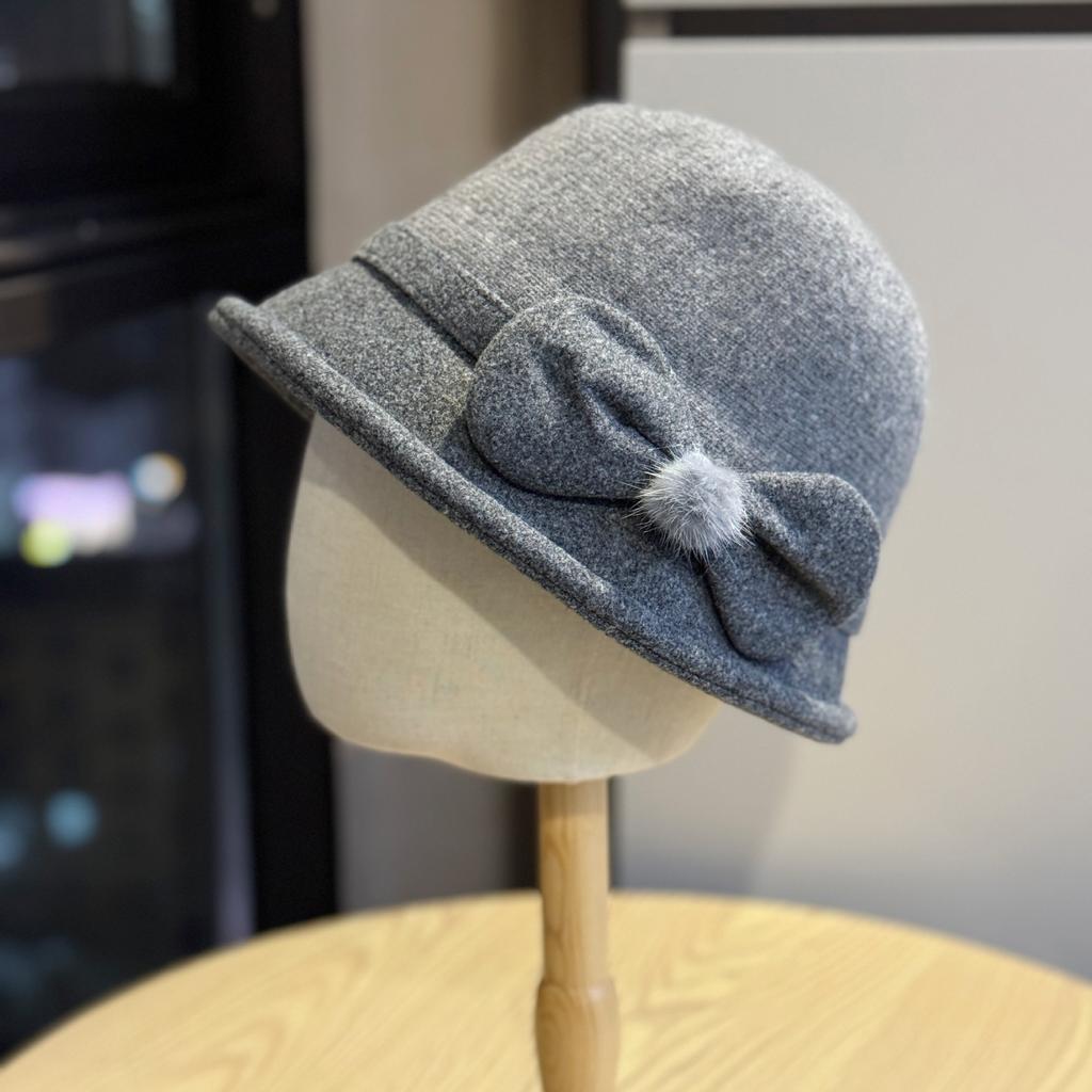 New Autumn and Winter Women's Elegant and Versatile Bow Fisherman Hat for Outdoor Travel Warm Basin Hat Fashionable and Stylish