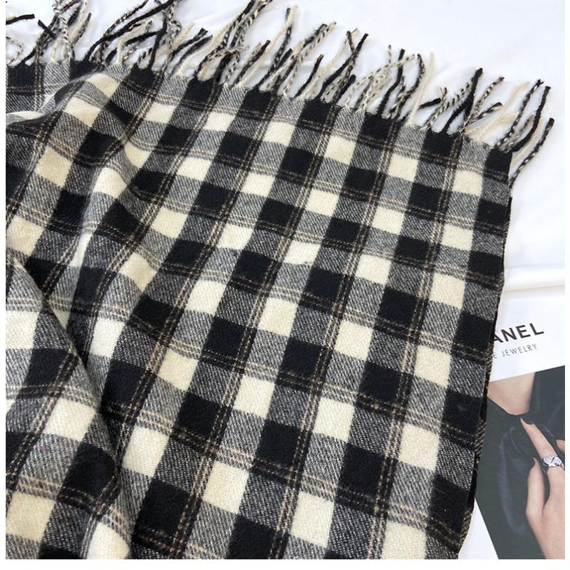 Plaid Scarf Women's Autumn and Winter New Warm Fringed Shawl Scarf Warm Windproof Neck Scarf Casual Outdoor