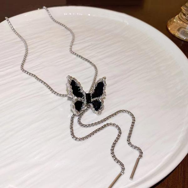Butterfly Necklace Pull Long Sweater Chain Light Luxury Niche Breast Chain High Sense Neck Chain Spring and Summer Accessories Collarbone Chain Women