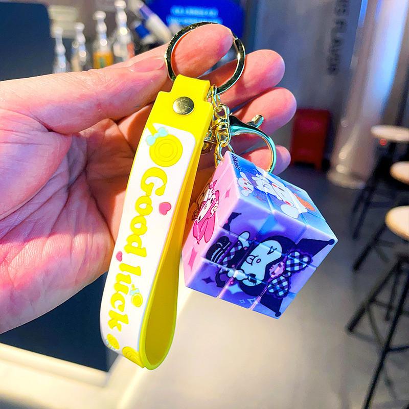 Очаровательный мини-кубик-брелок, красочный мультяшный дизайн, идеальный антистресс Yellow Tie