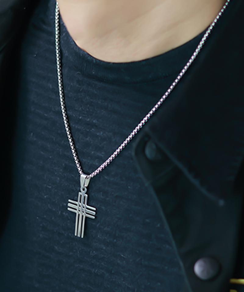 Blancier Grid Cross Bm251N1078 Men'S Cross Necklace