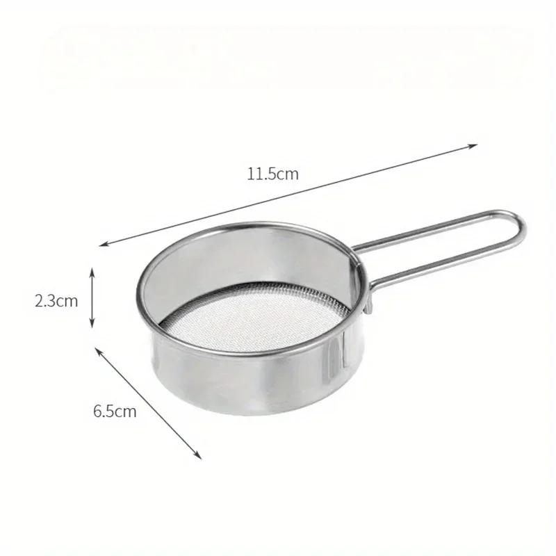 

Flour Sieve Stainless Steel Fine Mesh Powdered Sugar Duster Flour Dispenser Shaker for Matcha Chocolate Powder Baking Supplies