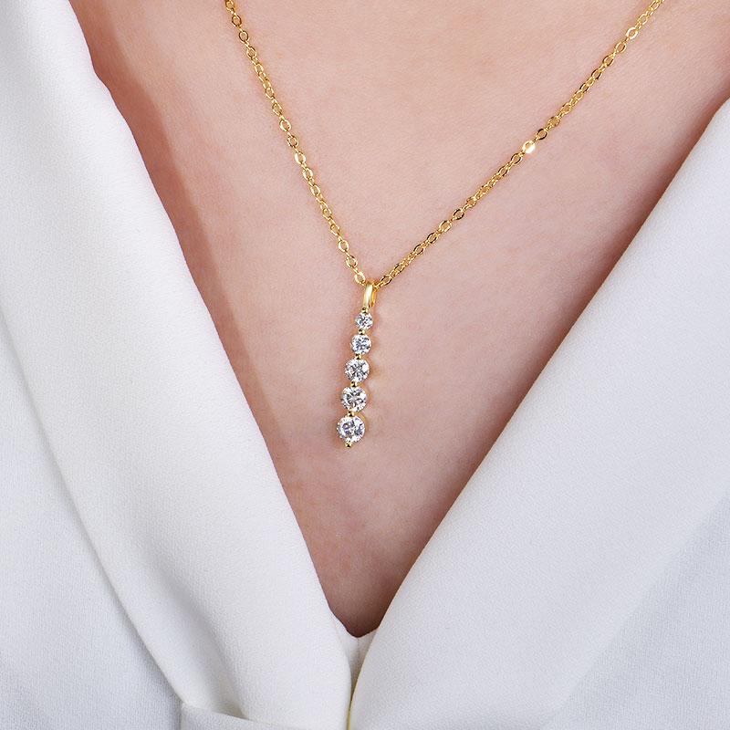 Rrjzz D Color Round Moissanite Pendant Necklace for Women 14K Gold Filled 5-Stone Lab Imitation Diamond Necklace GRA Certified