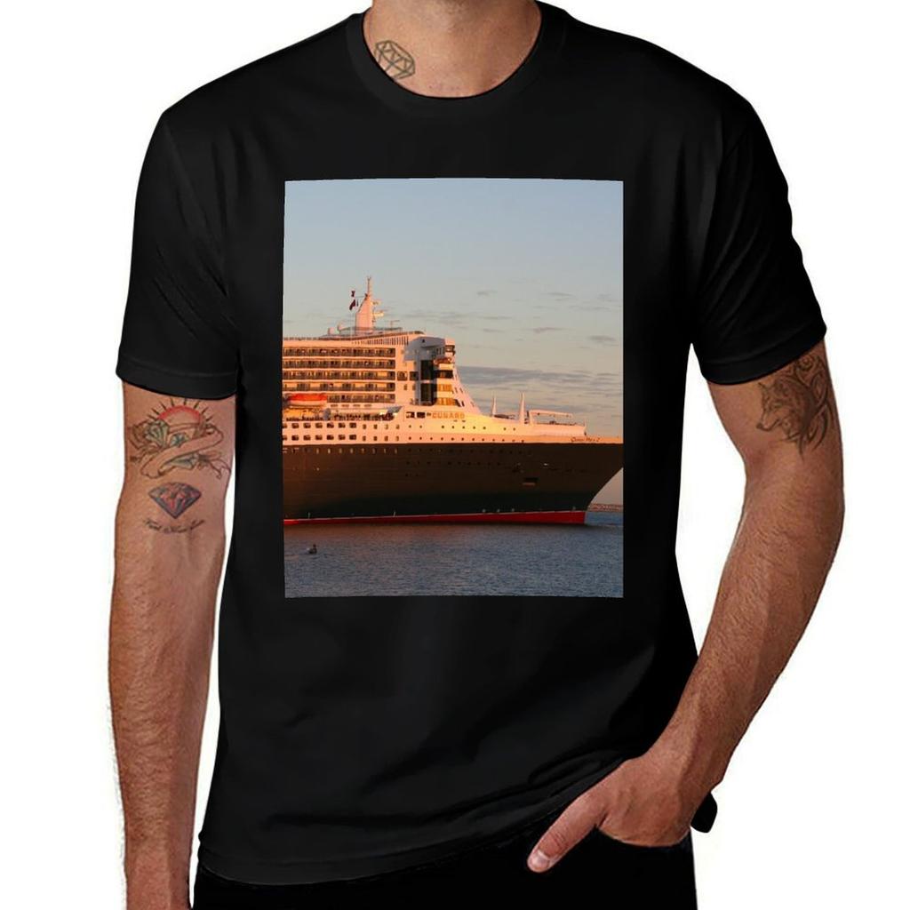 Cruise Ship 2 Queen Mary 2 Early Morning Tshirt Breathable Basic Cotton Tshirt