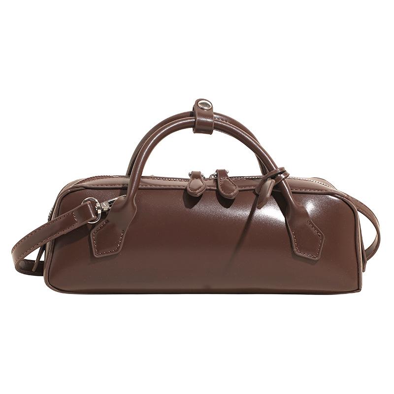 Premium sense niche trend portable baguette bag women's 2 new shoulder bag personalized versatile messenger pillow bag