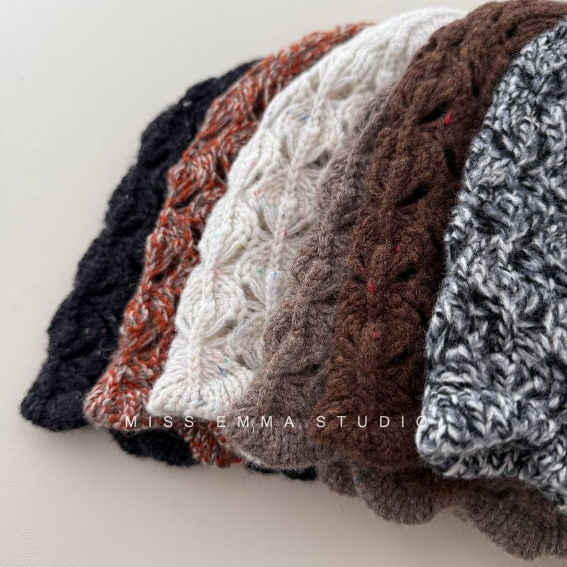 100% All-wool Crochet Knitted Hat, Women's Hollow Lace Niche Design Bag Head Wool Hat