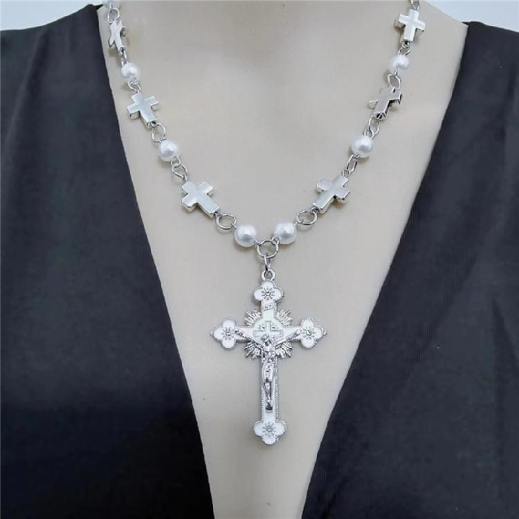 Fashionable Cross Pendant Necklace Pearls Beaded Chain Hiphop Collarbone Chain